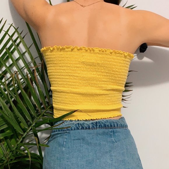 HOLLISTER SMOCKED CROPPED TUBE TOP - Picture 2 of 4